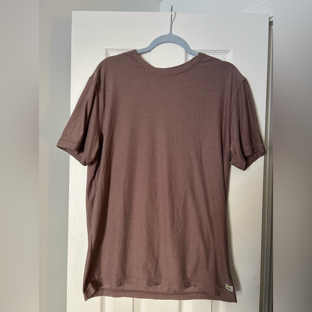 Vuori Men's Short Sleeve Tee - Earthy Brown